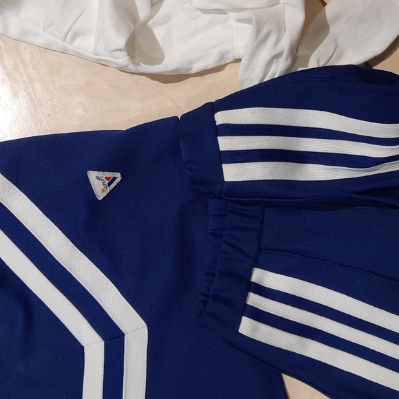 GENUINE VARSITY PROFESSIONAL CHEERLEADING SEXY MAPLE LEAFS UNIFORM BLUE WHITE XS - Picture 3 of 9